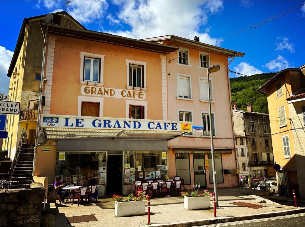 Le Grand Cafe